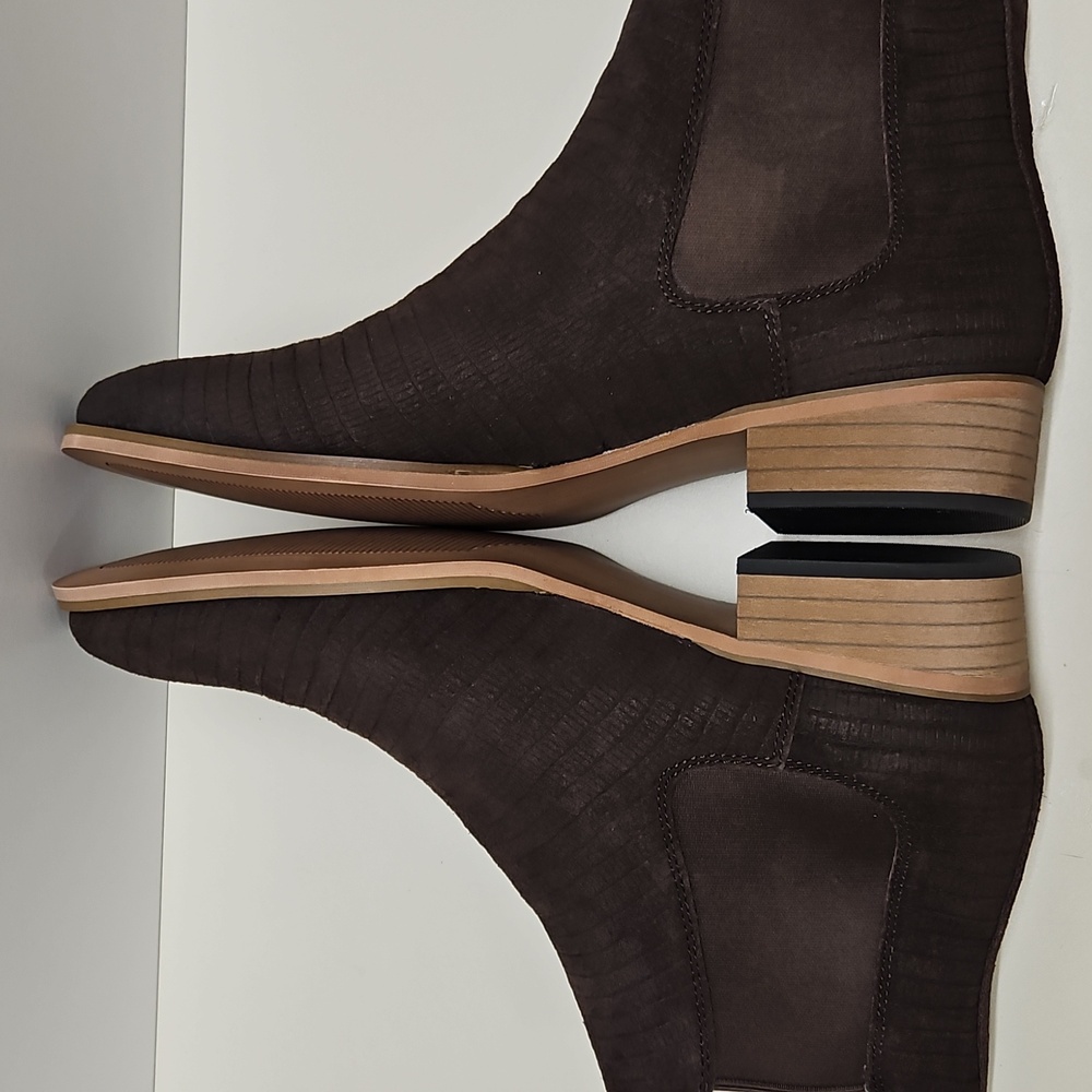 NWOT Steve Madden Suede Boots - Picture 9 of 13
